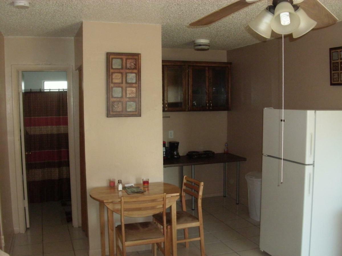 포트 로더데일 Newly Furnished Large, Clean, Quiet Private Unit 아파트 외부 사진